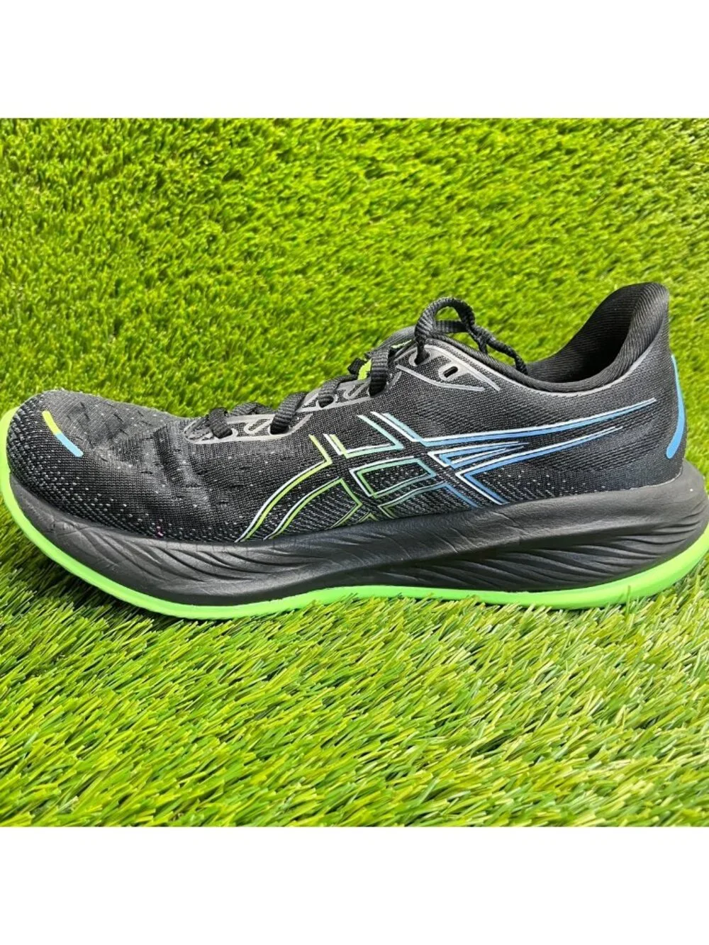 Asics Gel Cumulus 26 Mens Size 10 Black Green Athletic Running Shoes Sneakers